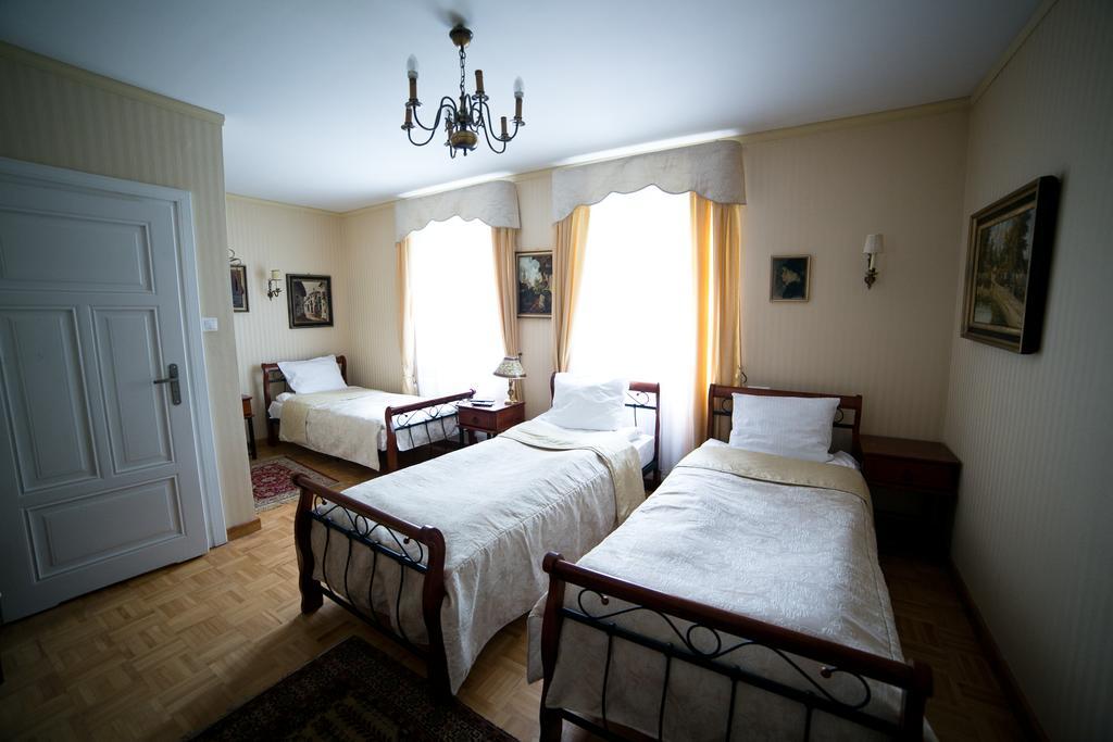 Dworek Ojca Mateusza Sandomierz Kültér fotó
