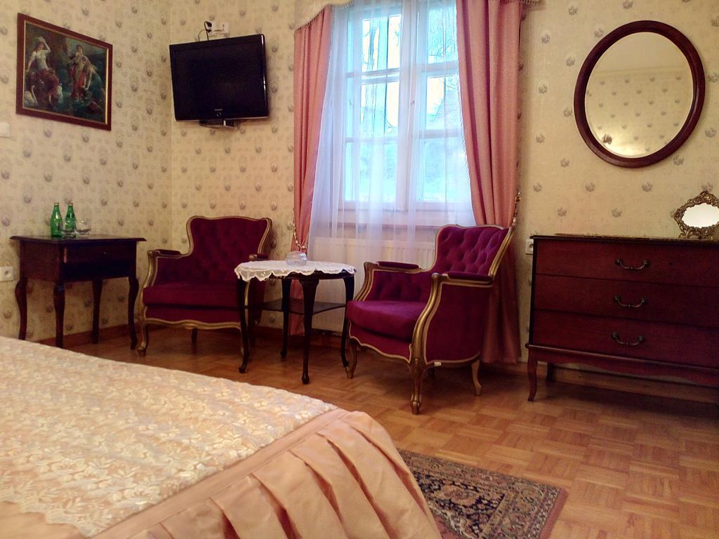 Dworek Ojca Mateusza Sandomierz Kültér fotó